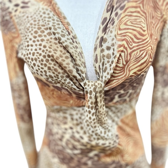 Sweet Pea tonal tan brown animal Print v neck sheer netting blouse top sz large - Picture 5 of 9